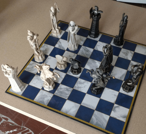harry-potter-chess-set-with-all-the-pieces
